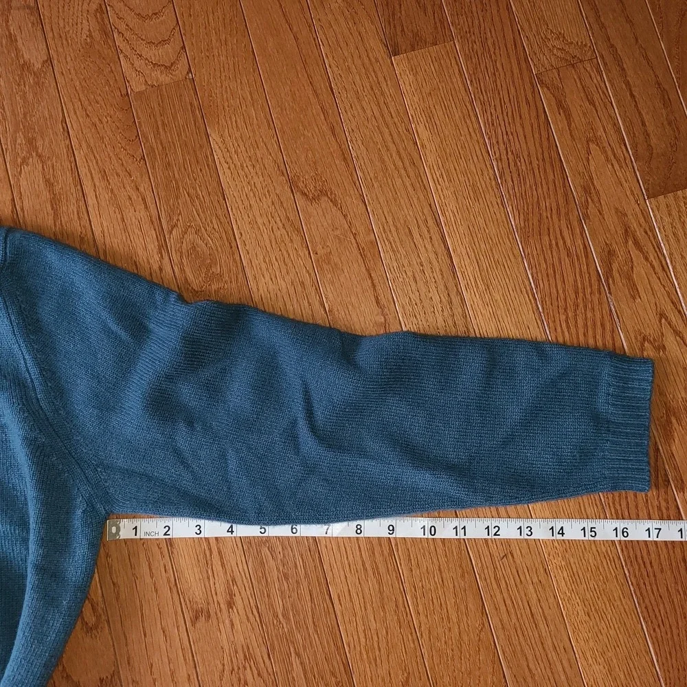 Banana Republic Sweater Mens Large Blue 100% Cashmere Premium Luxury Yarn V-Neck